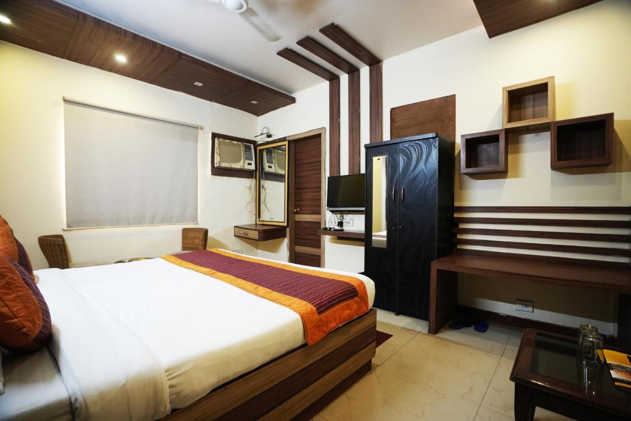 Hotel Classic Nueva Delhi Exterior foto